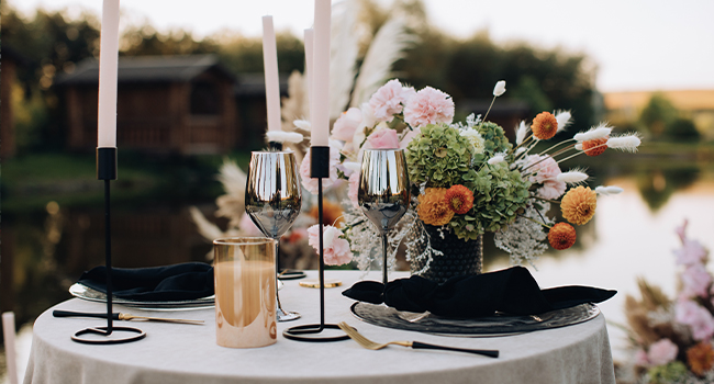 Invitație de nuntă online Model N1 – invitație digitală personalizată cu RSVP